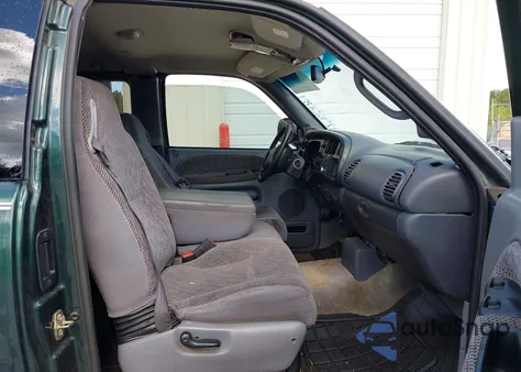 2001 Dodge Ram 1500 St from USA, damaged, VIN 3B7HC13ZX1M511630